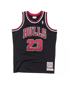 Men's Chicago Bulls Michael Jordan #23 Mitchell & Ness Black 1997-98 Hardwood Classics Player Jersey